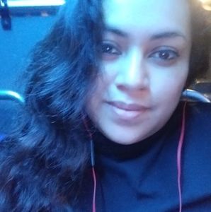 Meet your Posher, Cristina